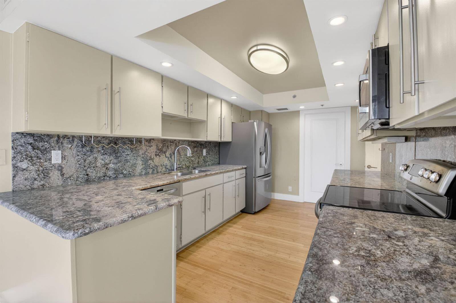 901 E Camino 4c photo 25