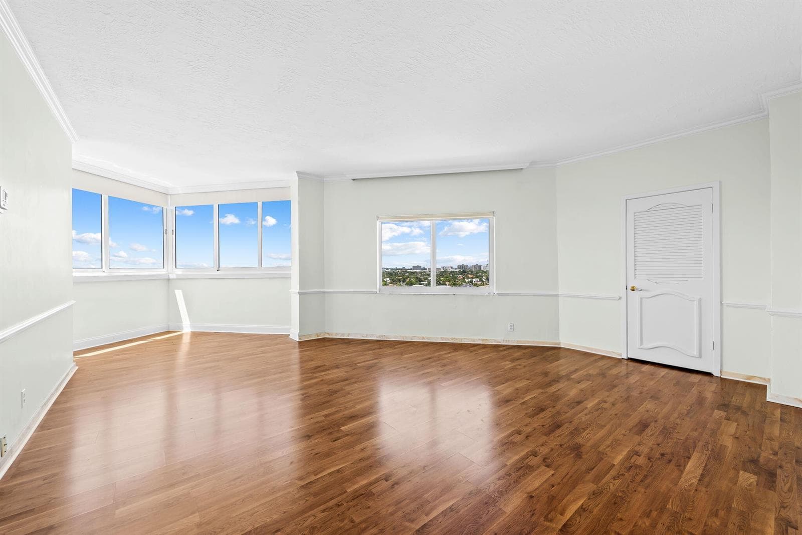 333 Sunset Drive Apt 1008 photo 15