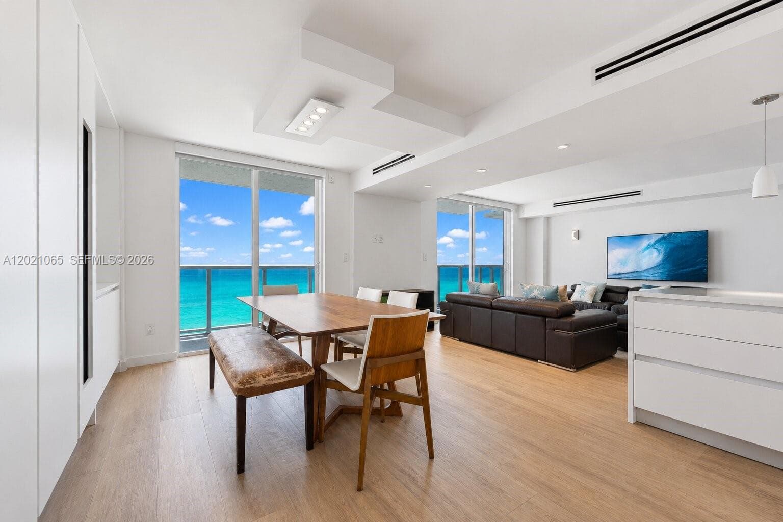 2457 Collins Ave 1703 photo 13