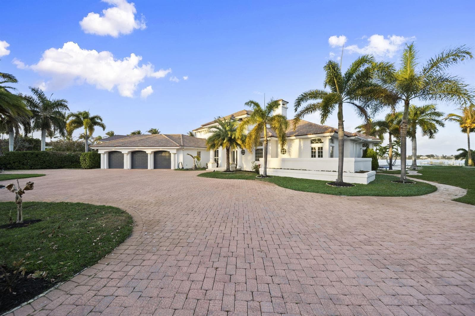 1735 SE St Lucie Boulevard photo 4