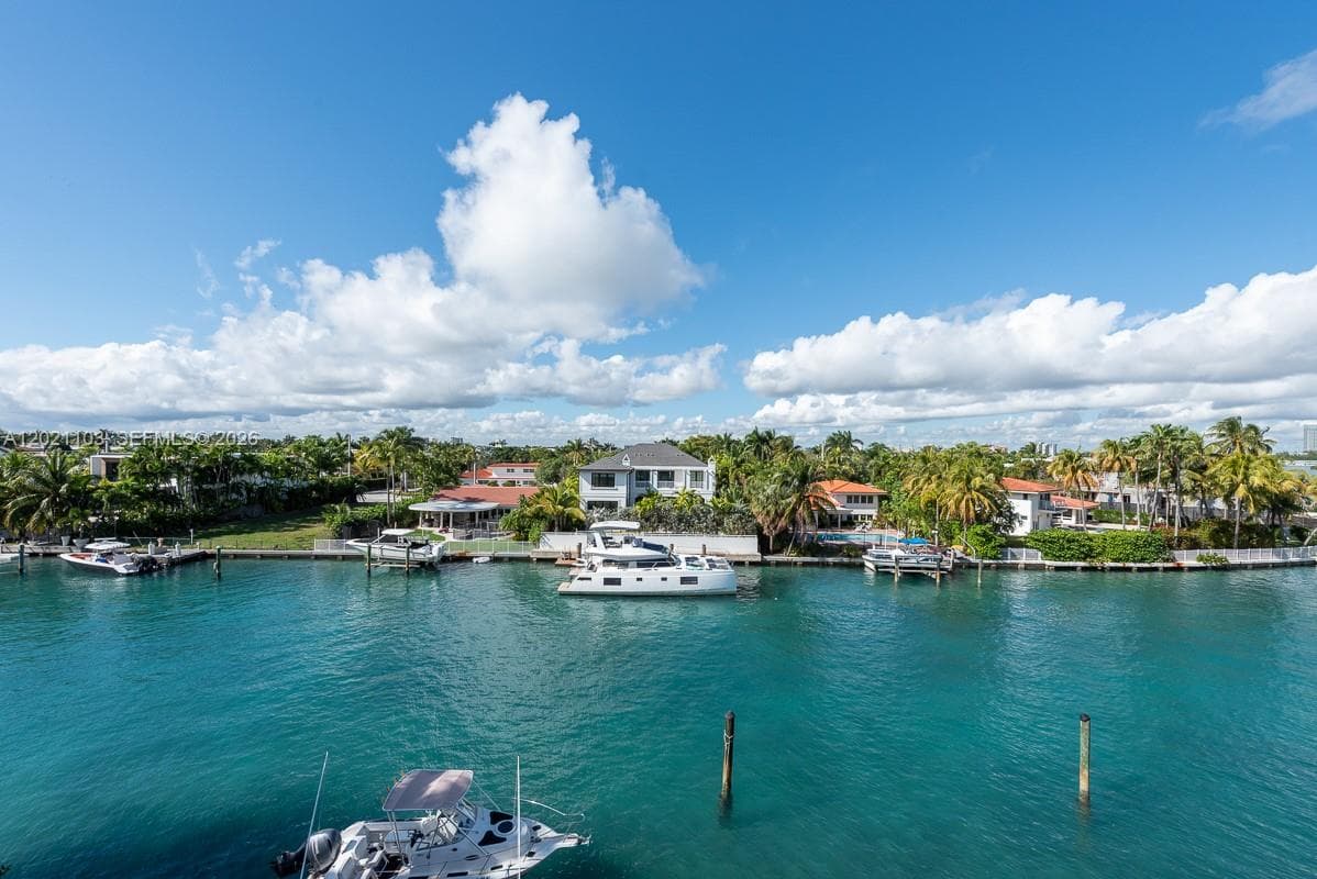 10180 Bay Harbor Dr 4A photo 23