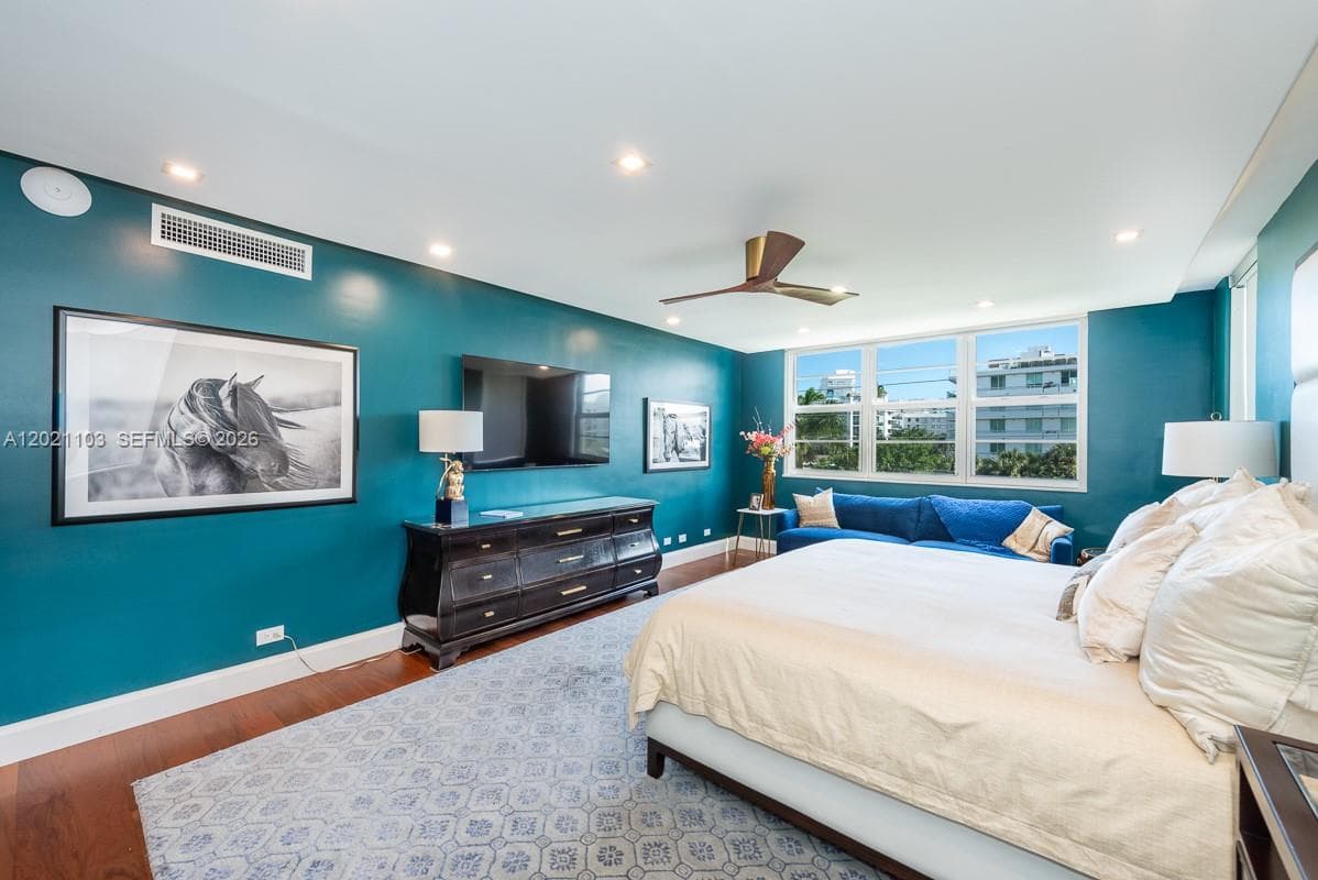 10180 Bay Harbor Dr 4A photo 12