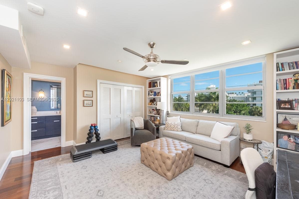 10180 Bay Harbor Dr 4A photo 18