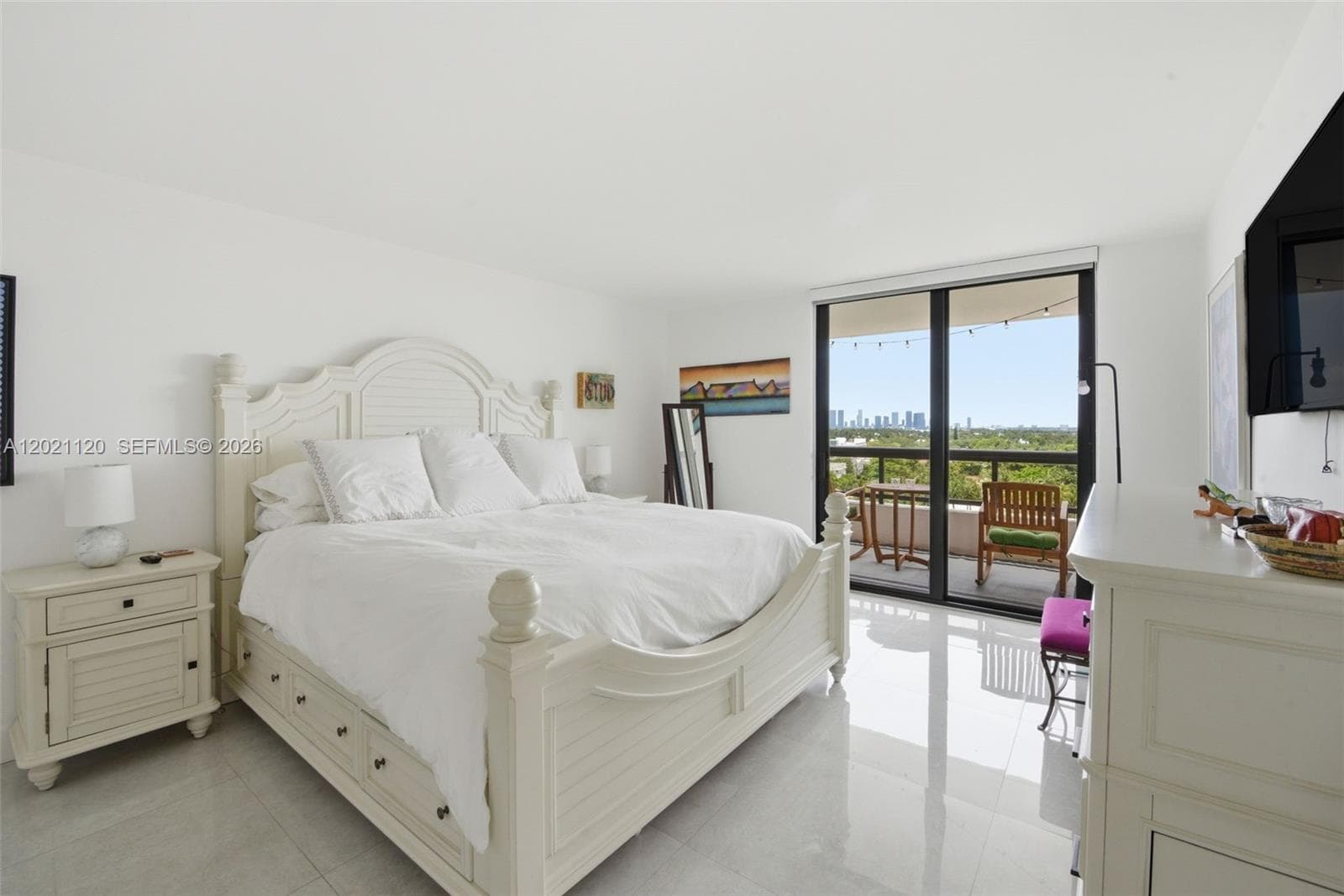 2555 Collins Ave 1106 photo 10