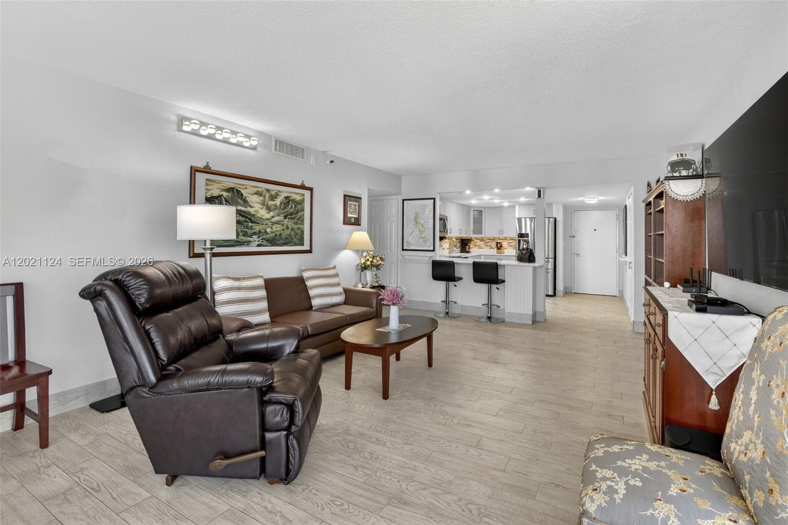 20515 Country Club Dr 2248 photo 16