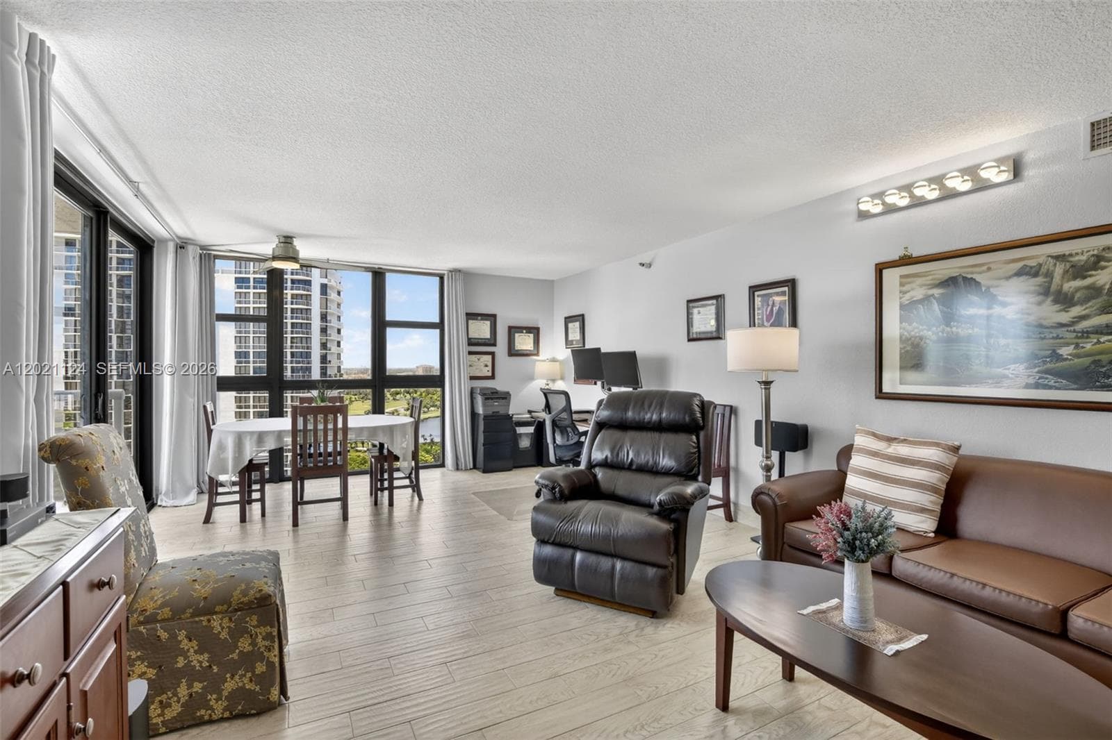 20515 Country Club Dr 2248 photo 12