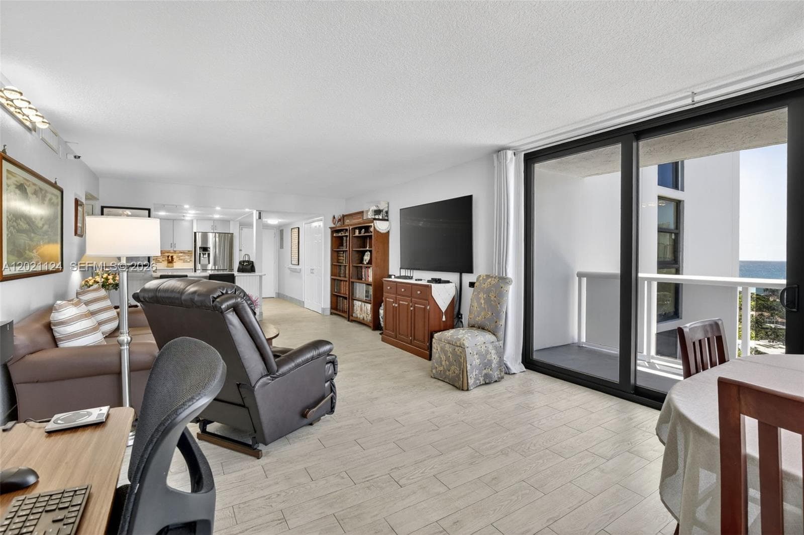 20515 Country Club Dr 2248 photo 15
