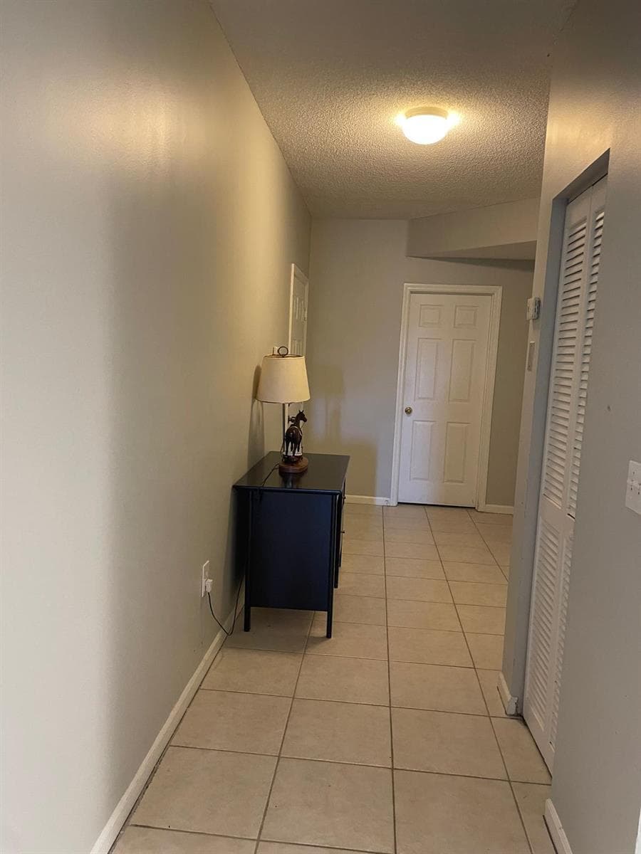 2060 Greenview Shores Boulevard 319 photo 19