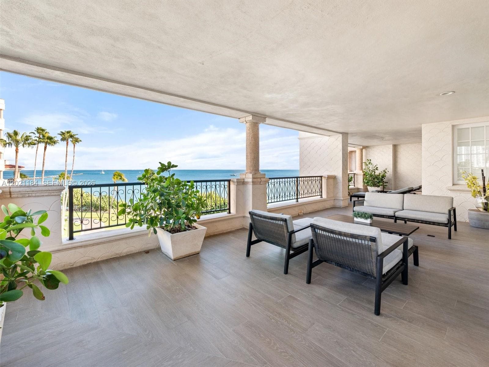 7431 Fisher Island Dr 7431 photo 2
