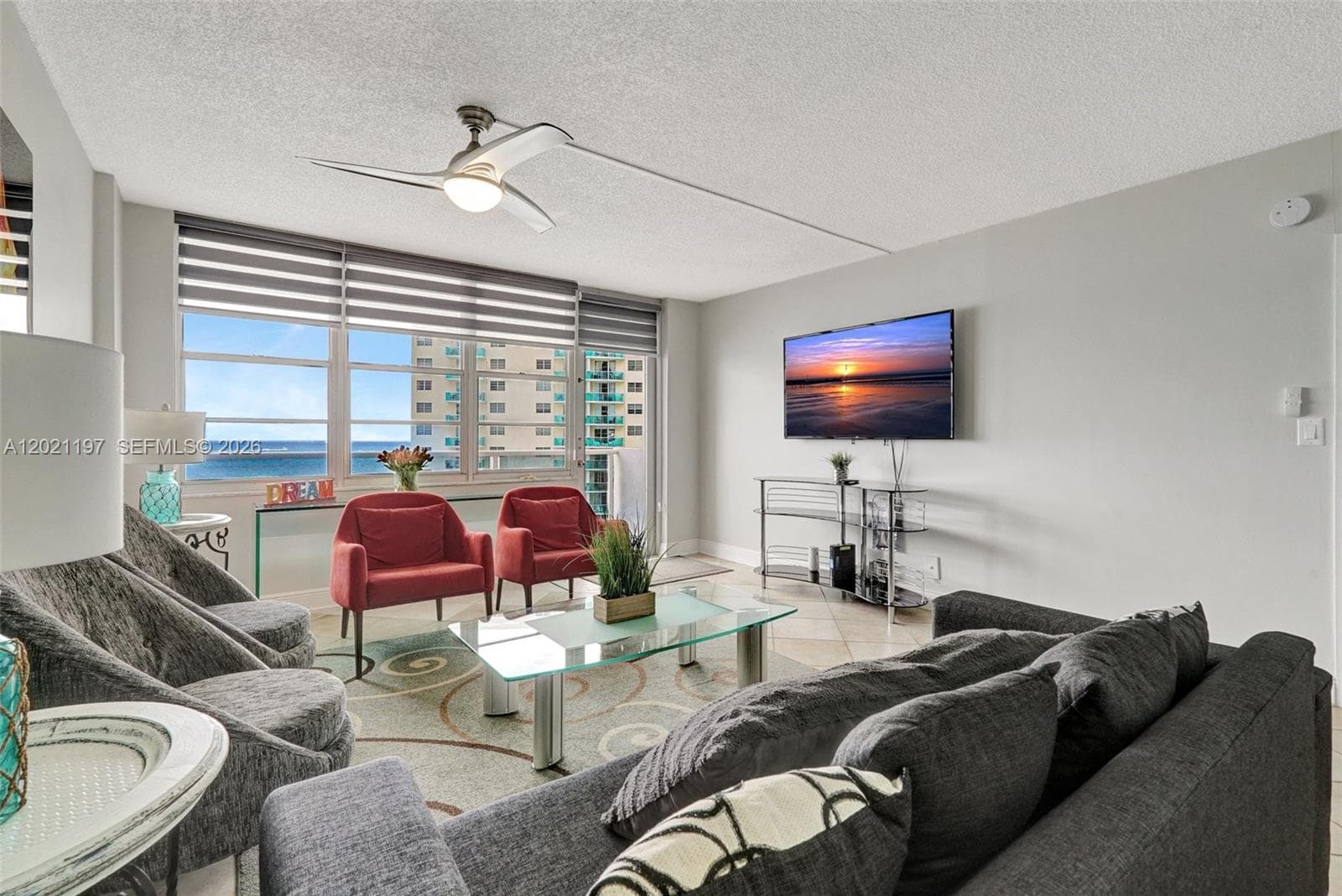 3725 Ocean Dr 812 photo 11