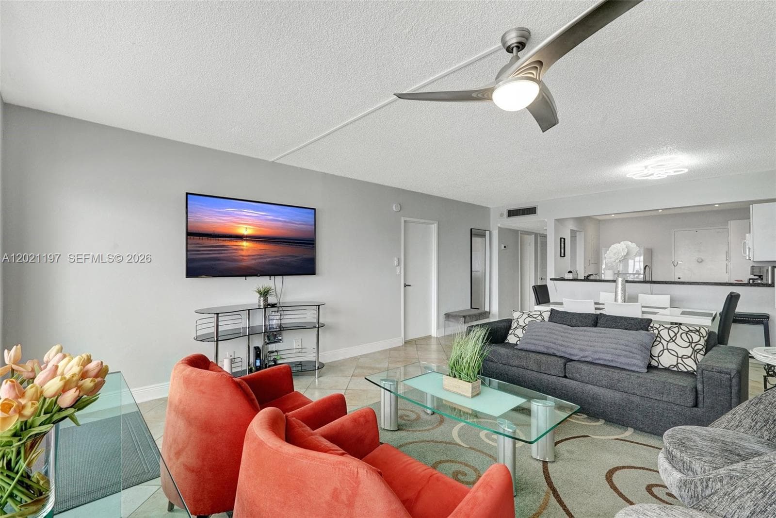 3725 Ocean Dr 812 photo 8