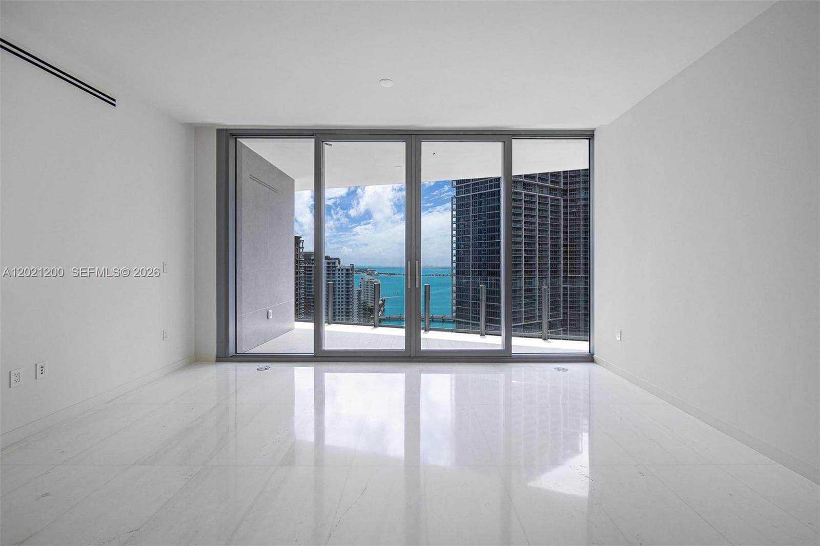 300 Biscayne Boulevard Way 2906W photo 13