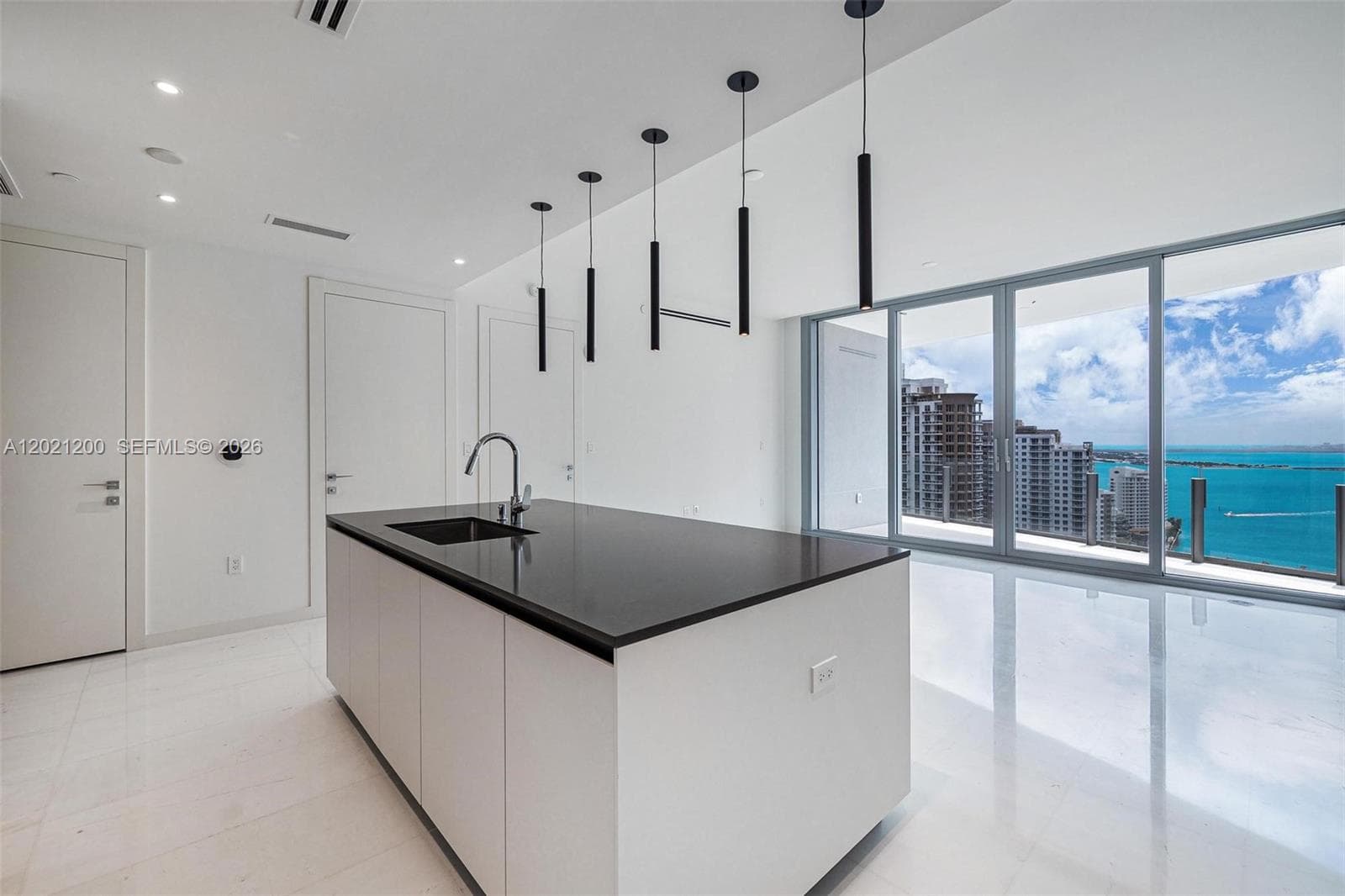 300 Biscayne Boulevard Way 2906W photo 12