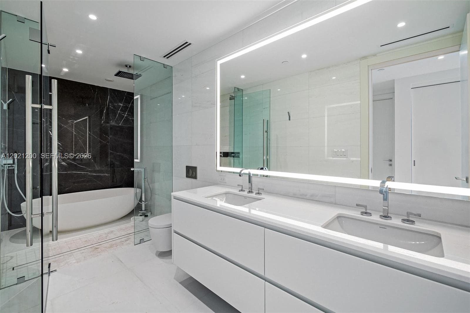 300 Biscayne Boulevard Way 2906W photo 14