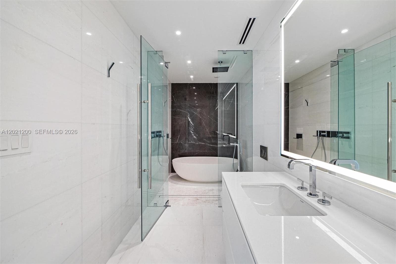 300 Biscayne Boulevard Way 2906W photo 15