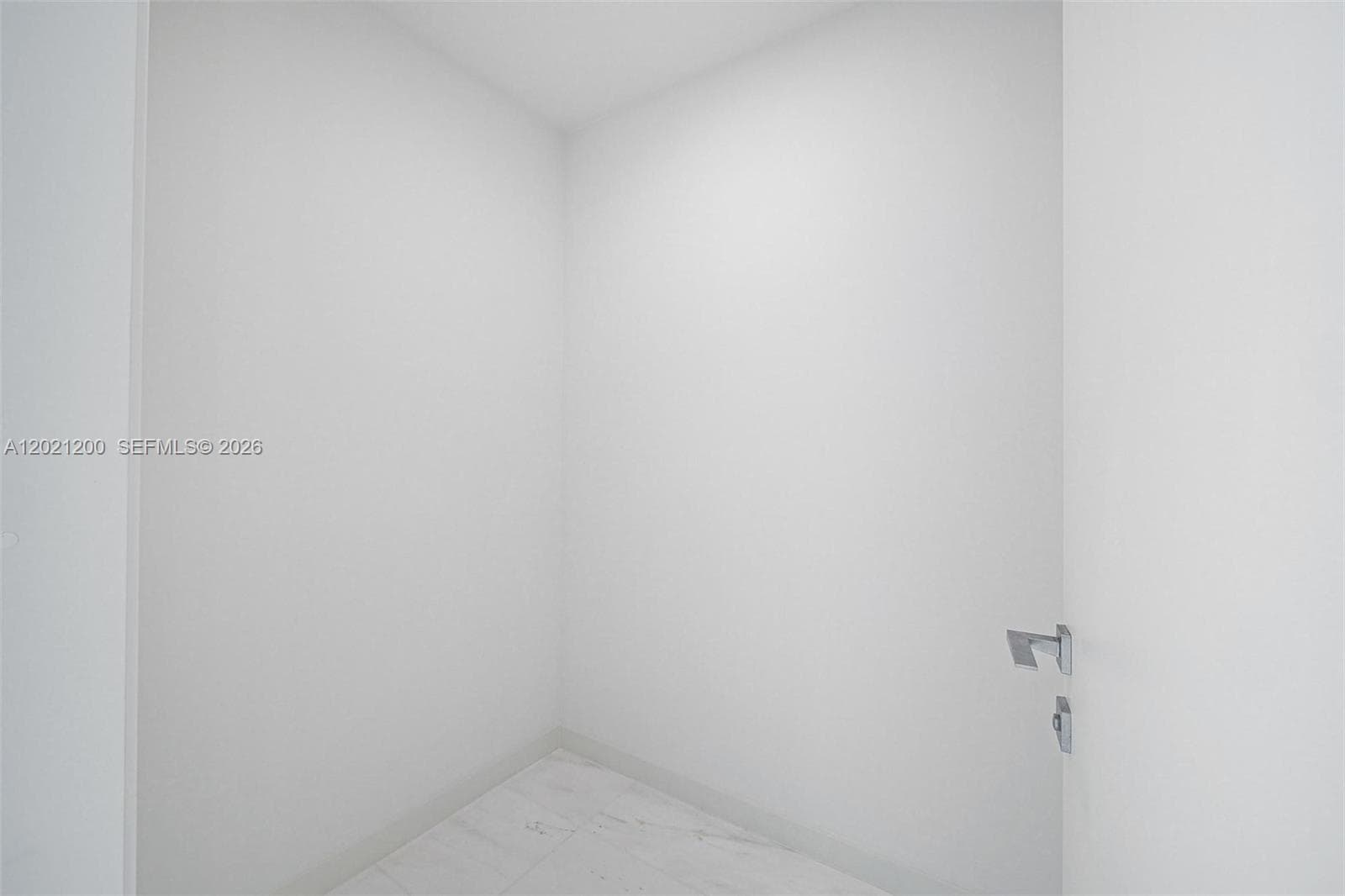 300 Biscayne Boulevard Way 2906W photo 25