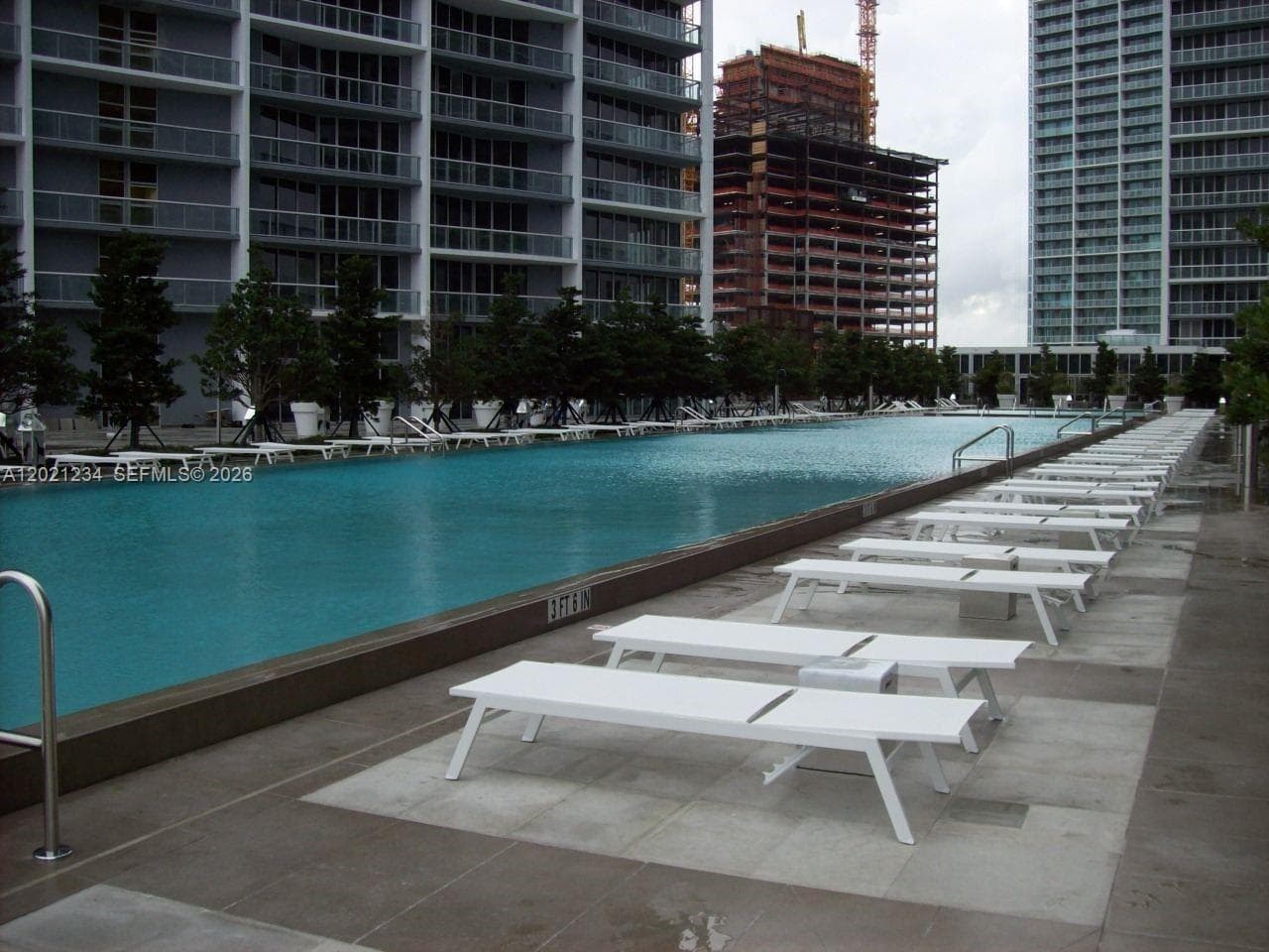 475 Brickell Ave 1813 photo 20