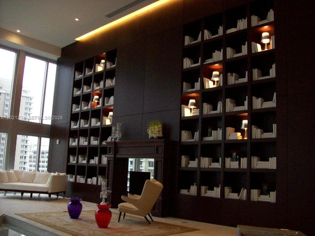 475 Brickell Ave 1813 photo 24