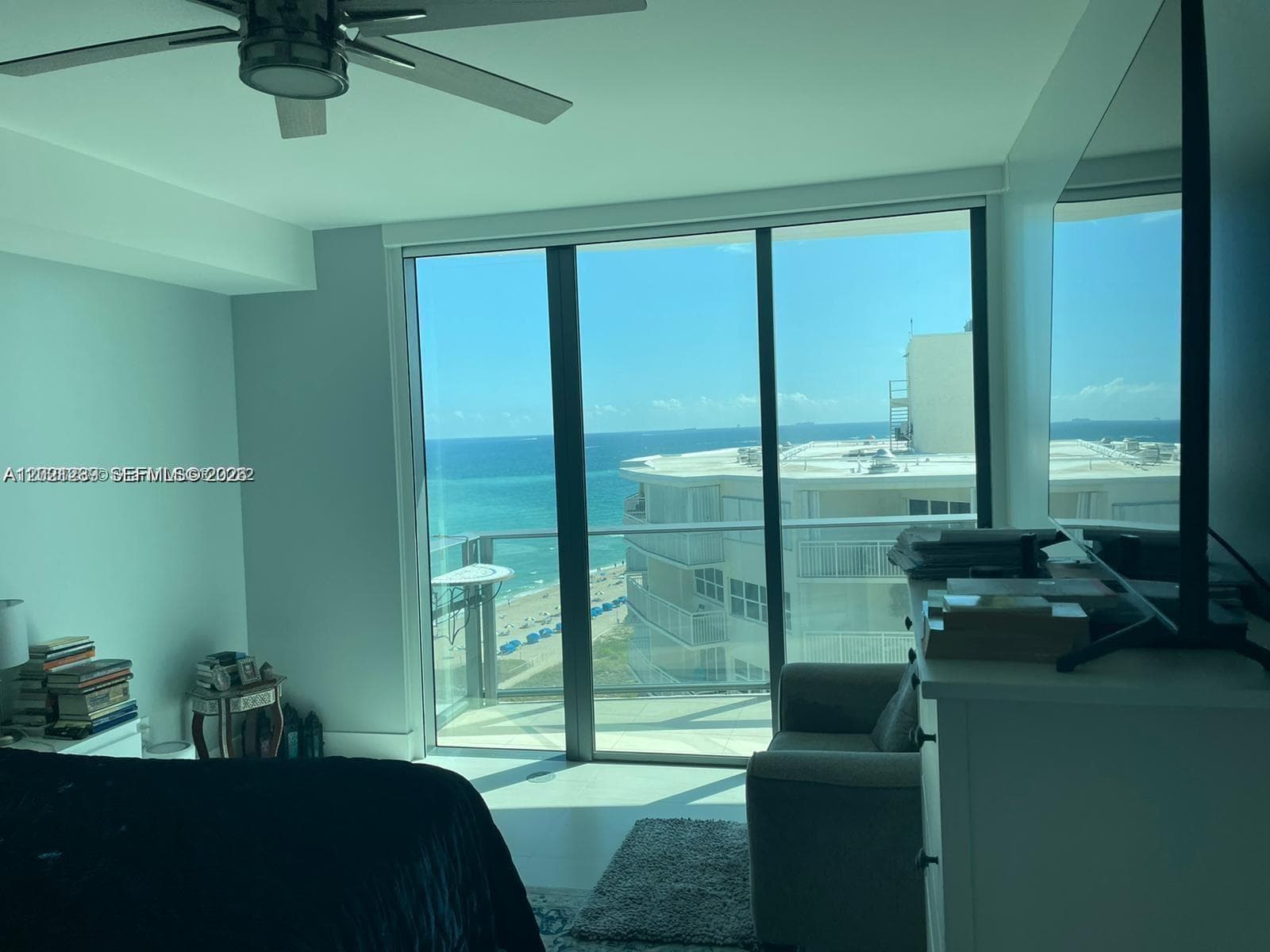 730 Ocean Blvd 1205 photo 10