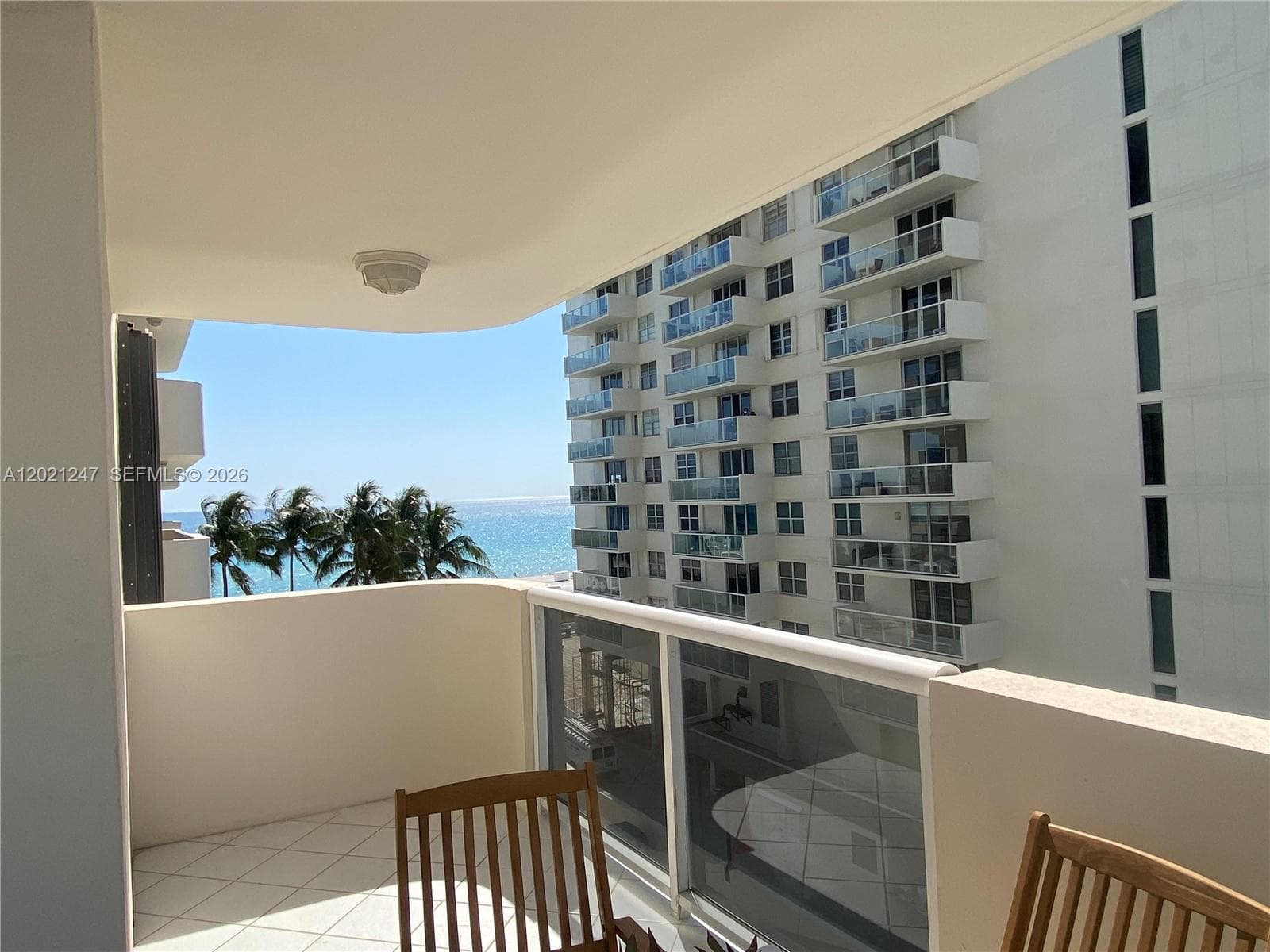 5757 Collins Ave 703 photo 17