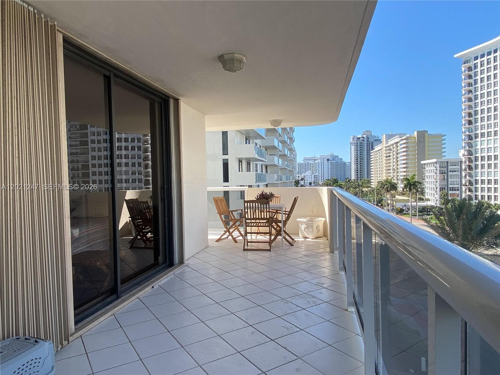 5757 Collins Ave 703 photo 12