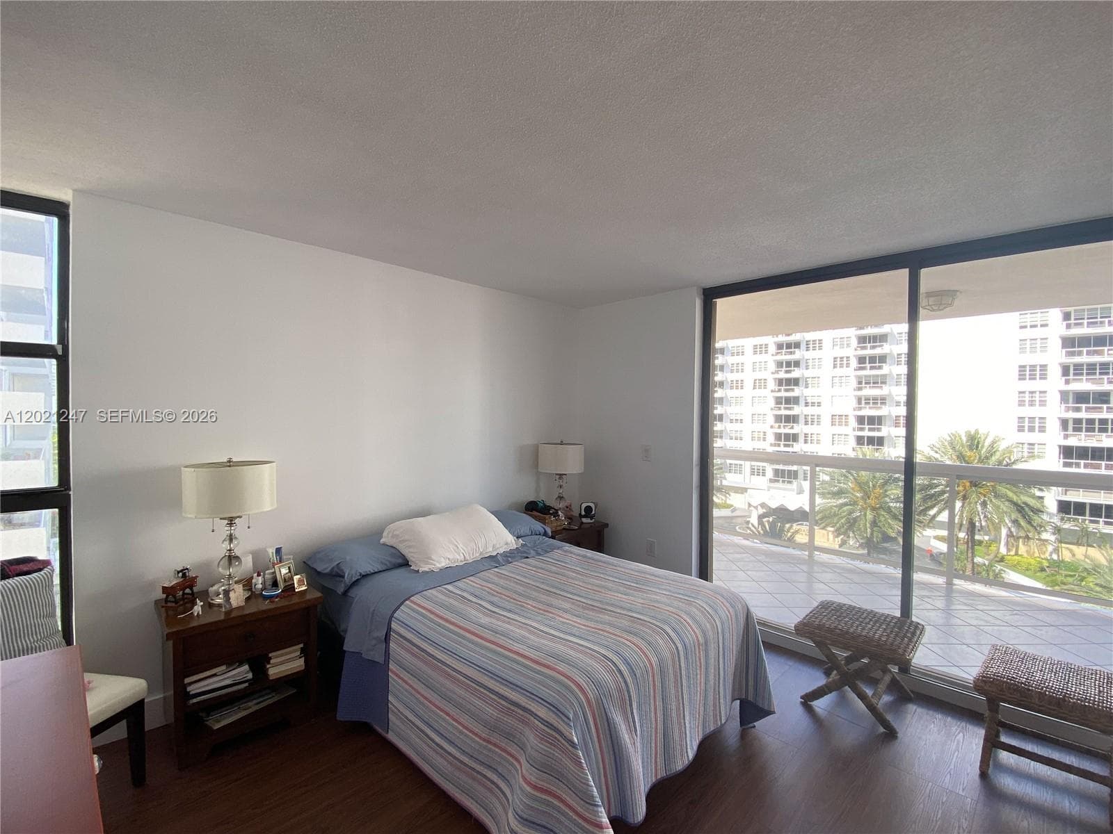 5757 Collins Ave 703 photo 10