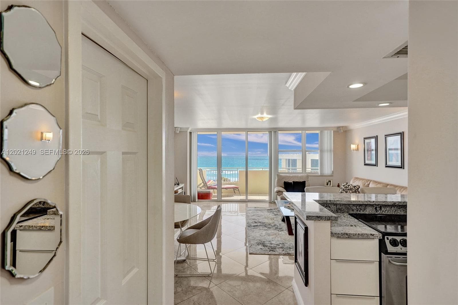 3180 Ocean Dr 415 photo 1