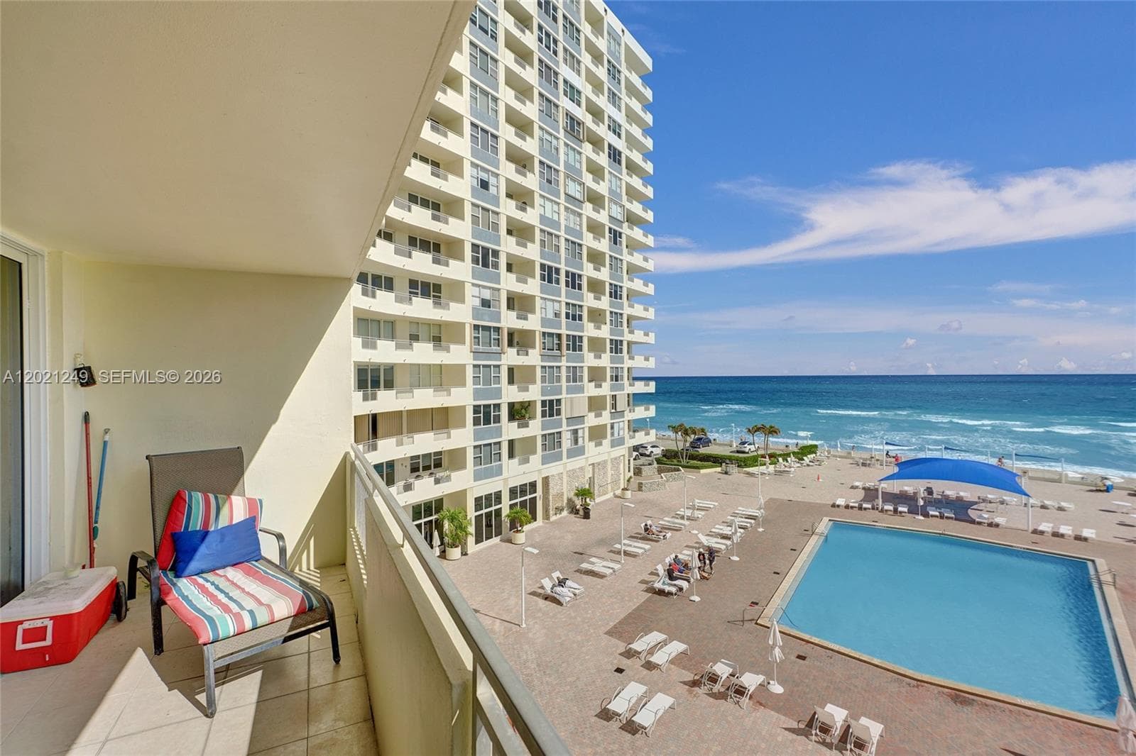 3180 Ocean Dr 415 photo 9