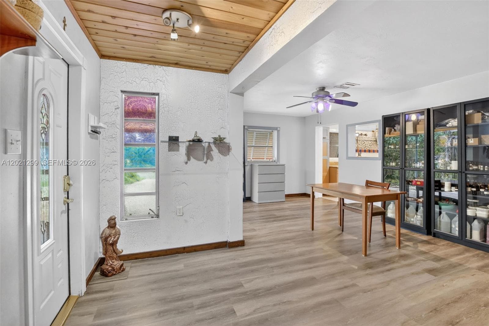 2048 SW 28th Ter photo 8