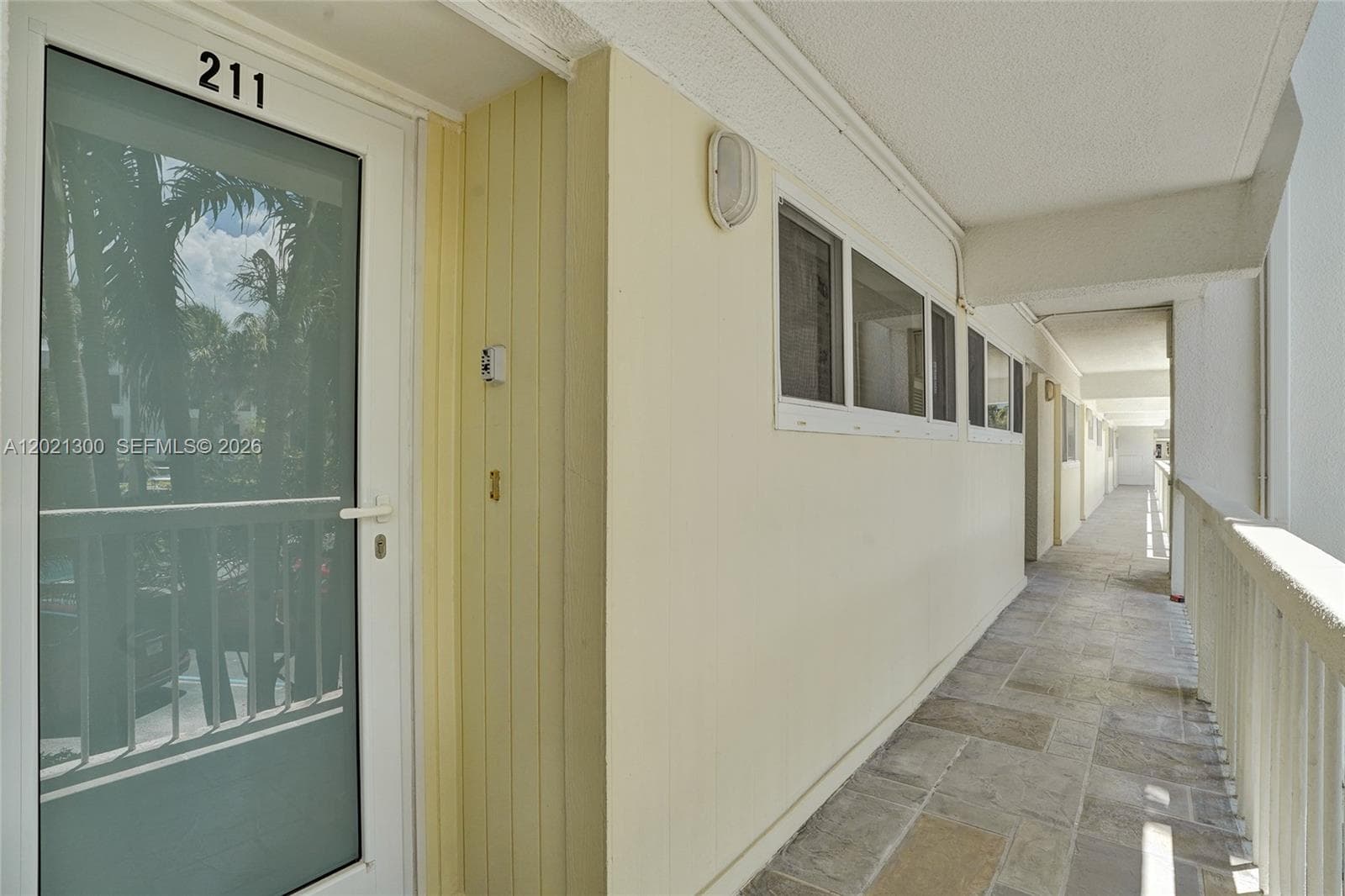 500 21st Ave 211 photo 4