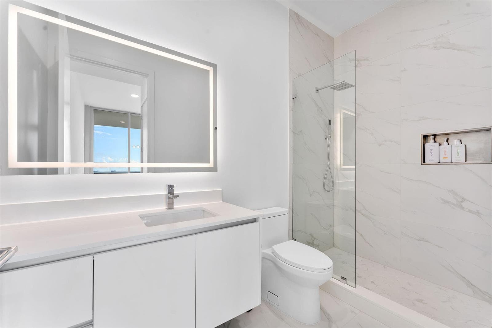 220 Lake Shore Drive Penthouse 2321 photo 23