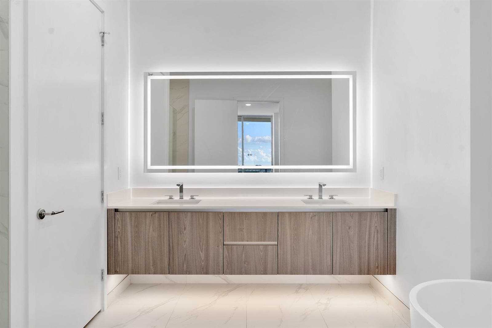 220 Lake Shore Drive Penthouse 2321 photo 10
