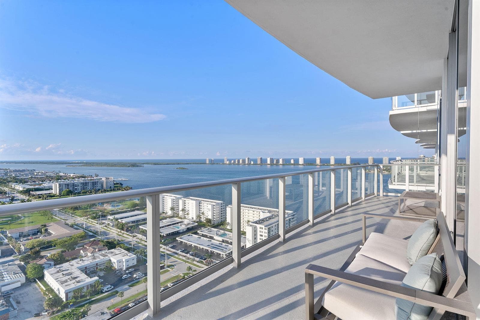 220 Lake Shore Drive Penthouse 2321 photo 19