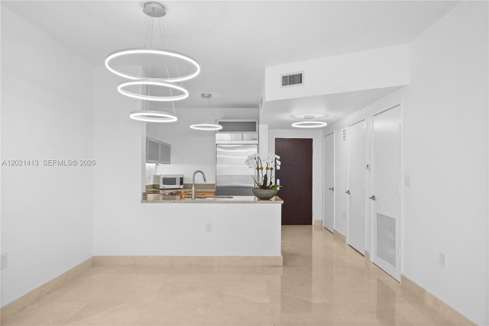 16275 Collins Ave 1703 photo 9