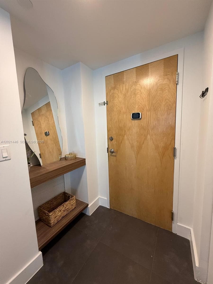 350 Miami Ave 1902 photo 12