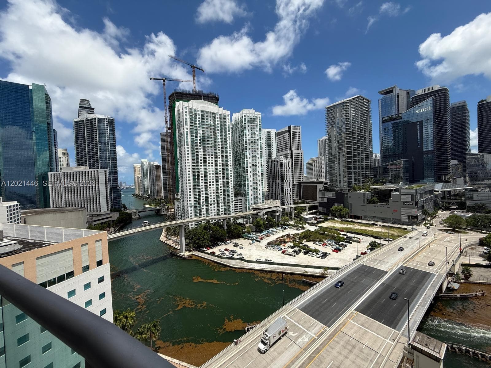 350 Miami Ave 1902 photo 3