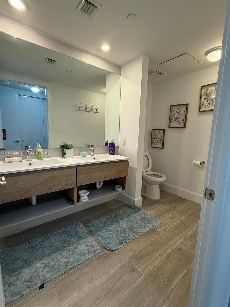 350 Miami Ave 1902 photo 10