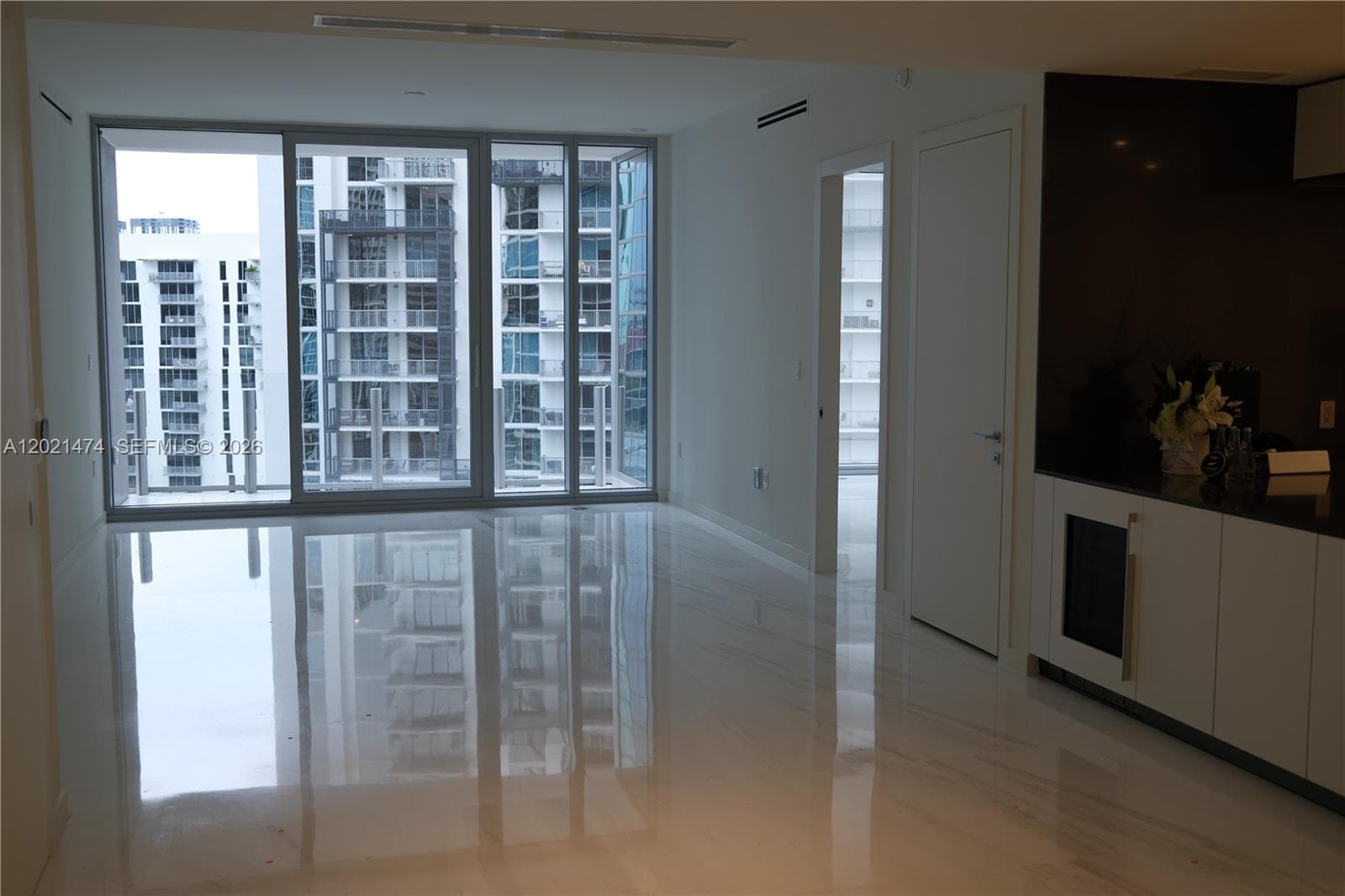 2509W photo 19