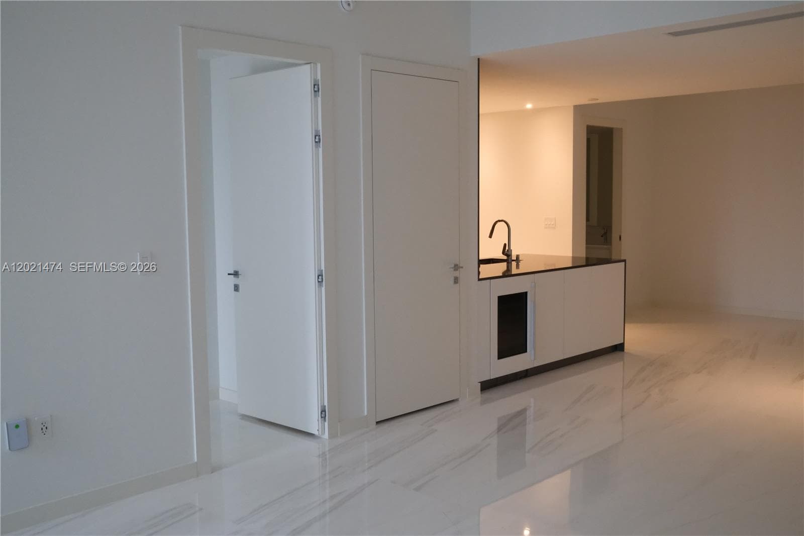 2509W photo 8