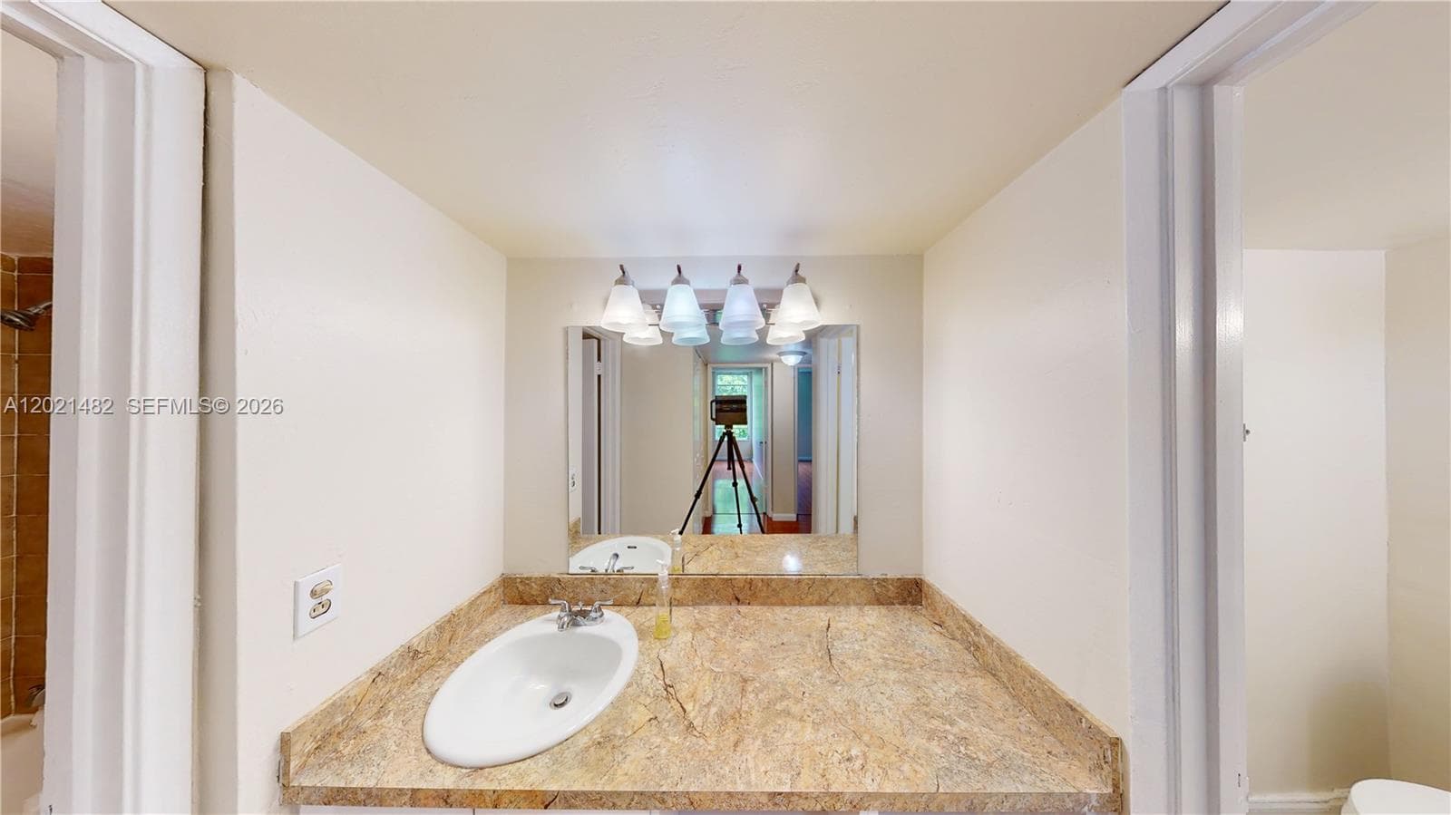 8860 Fontainebleau Blvd 405 photo 12