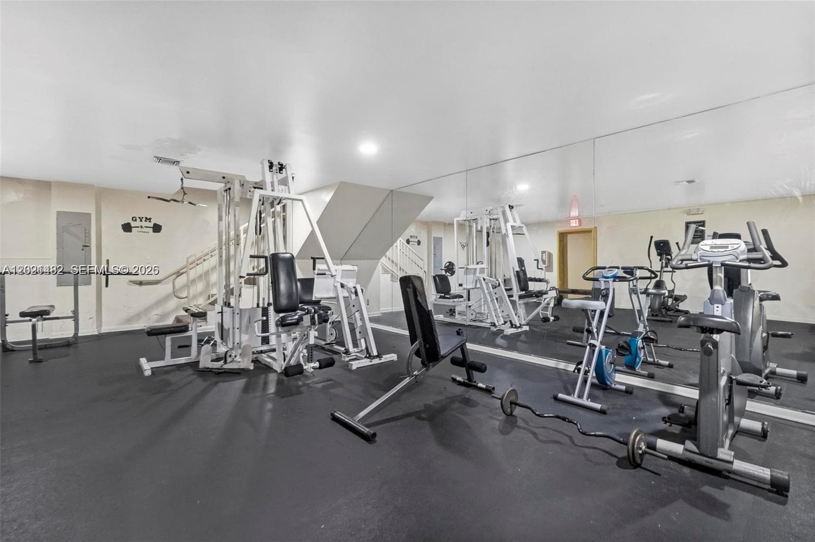 8860 Fontainebleau Blvd 405 photo 19