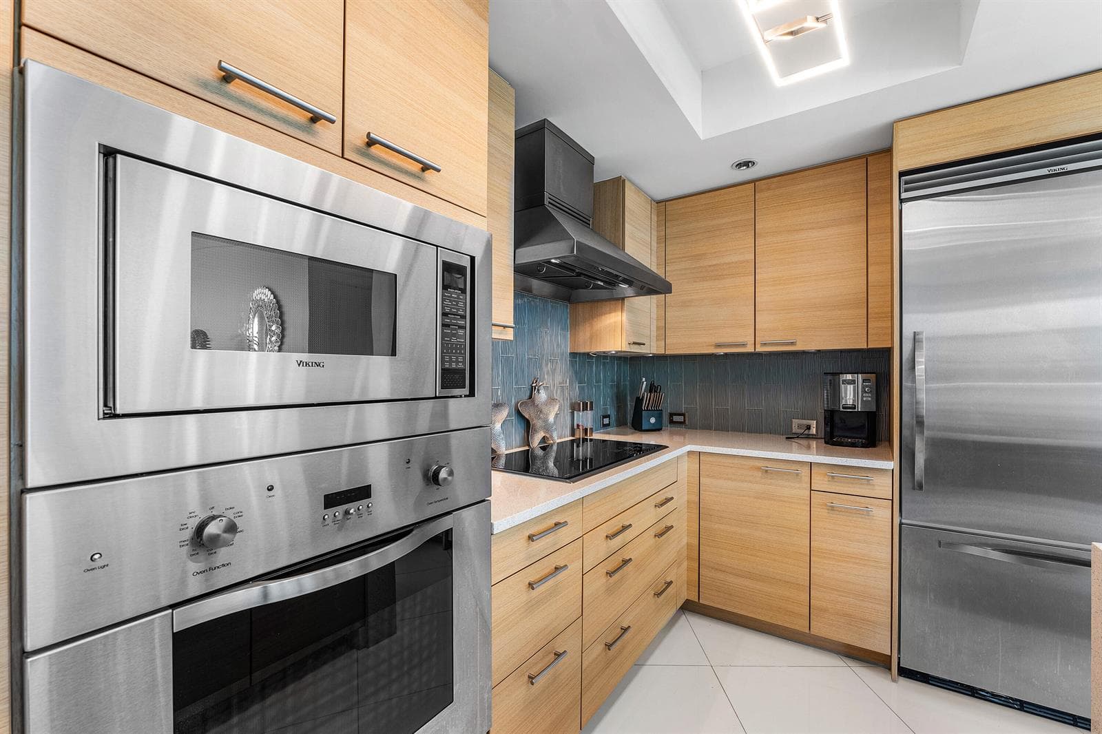1 N Ocean Boulevard 513 photo 11