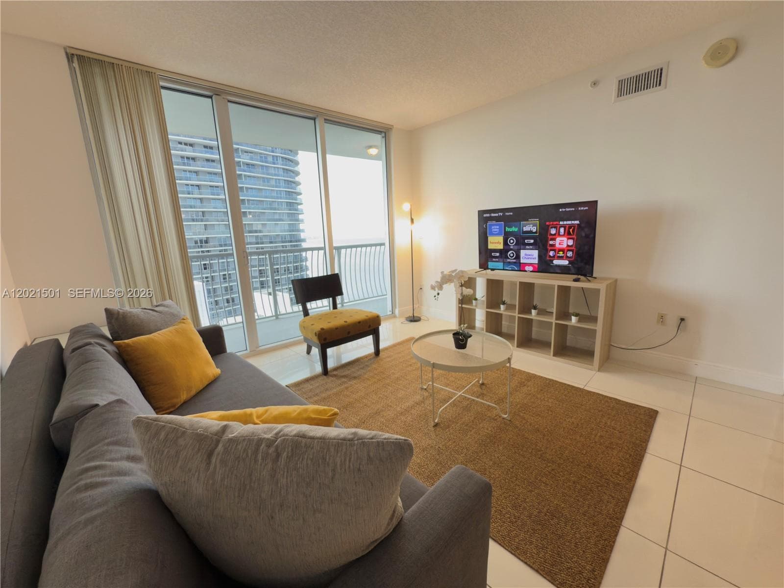 1750 Bayshore Dr 4305 photo 8