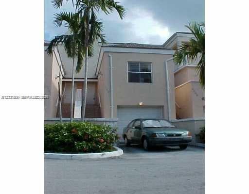 2408 NE 135th St 2408 photo 1