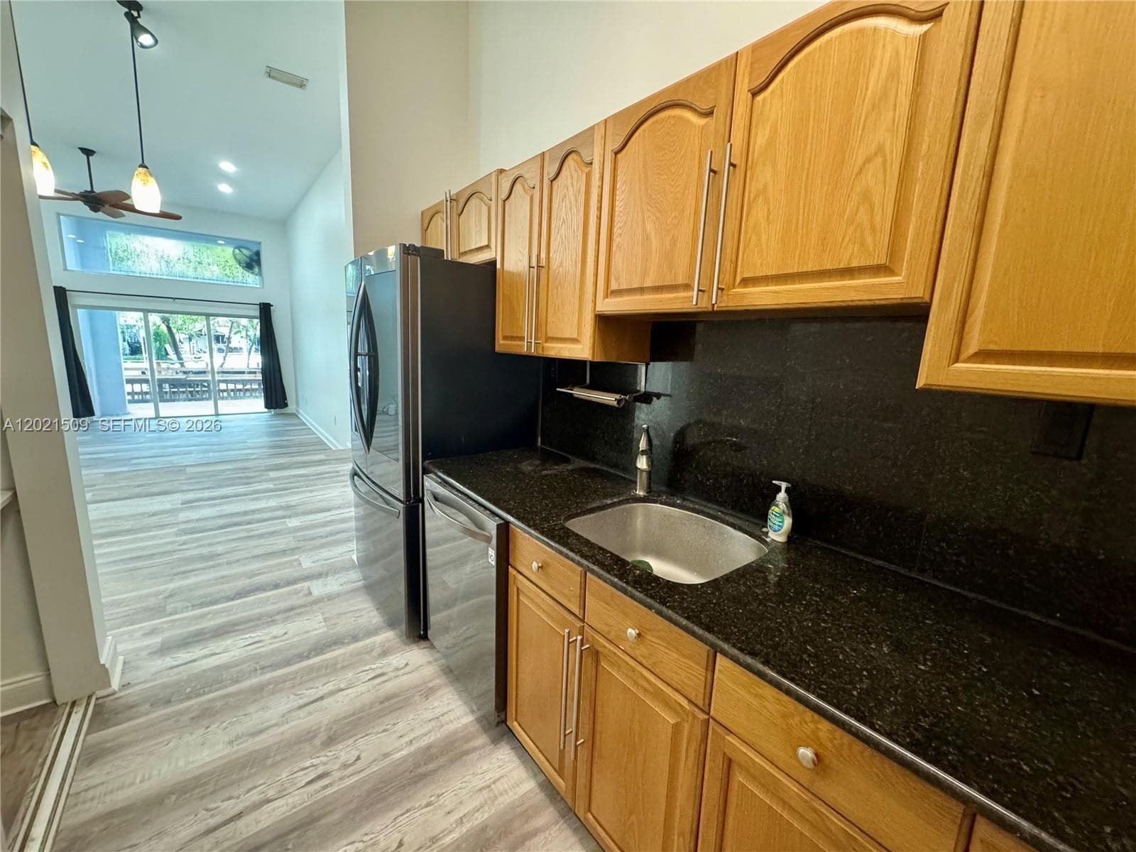 2408 NE 135th St 2408 photo 10