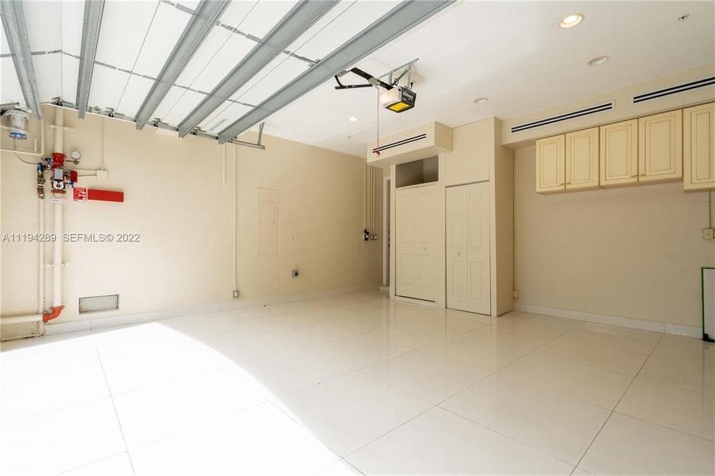3121 NE 26th Street photo 23