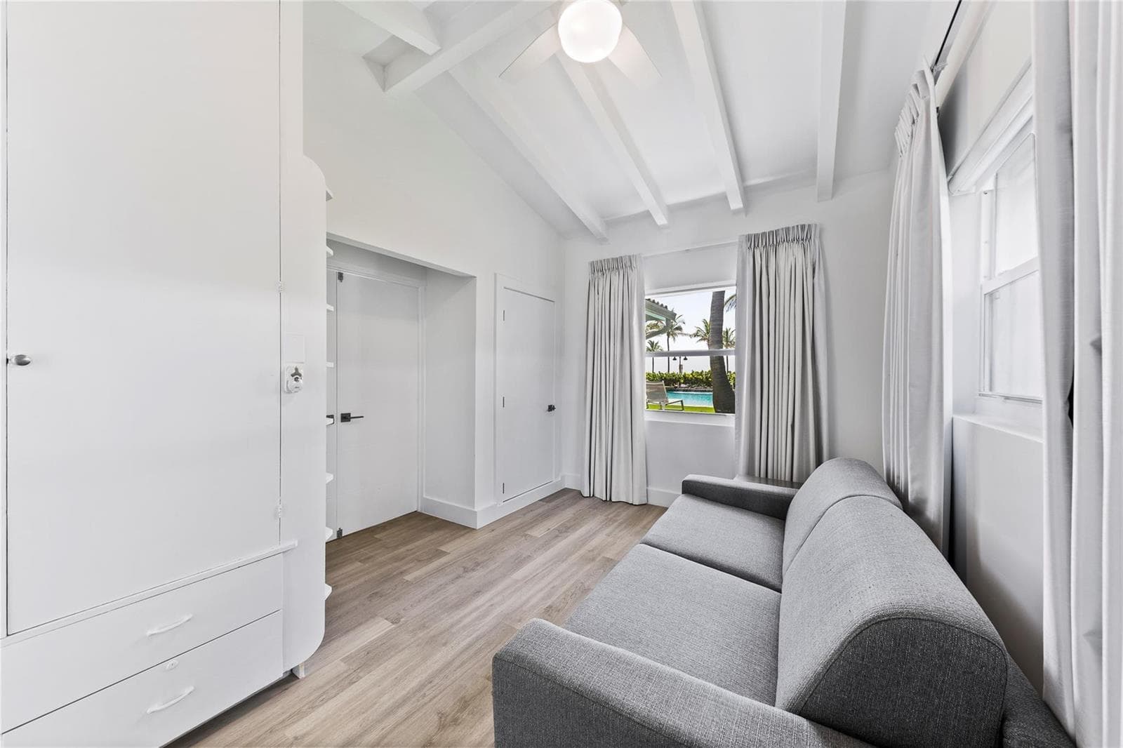 1663 N Fort Lauderdale Beach Boulevard photo 22