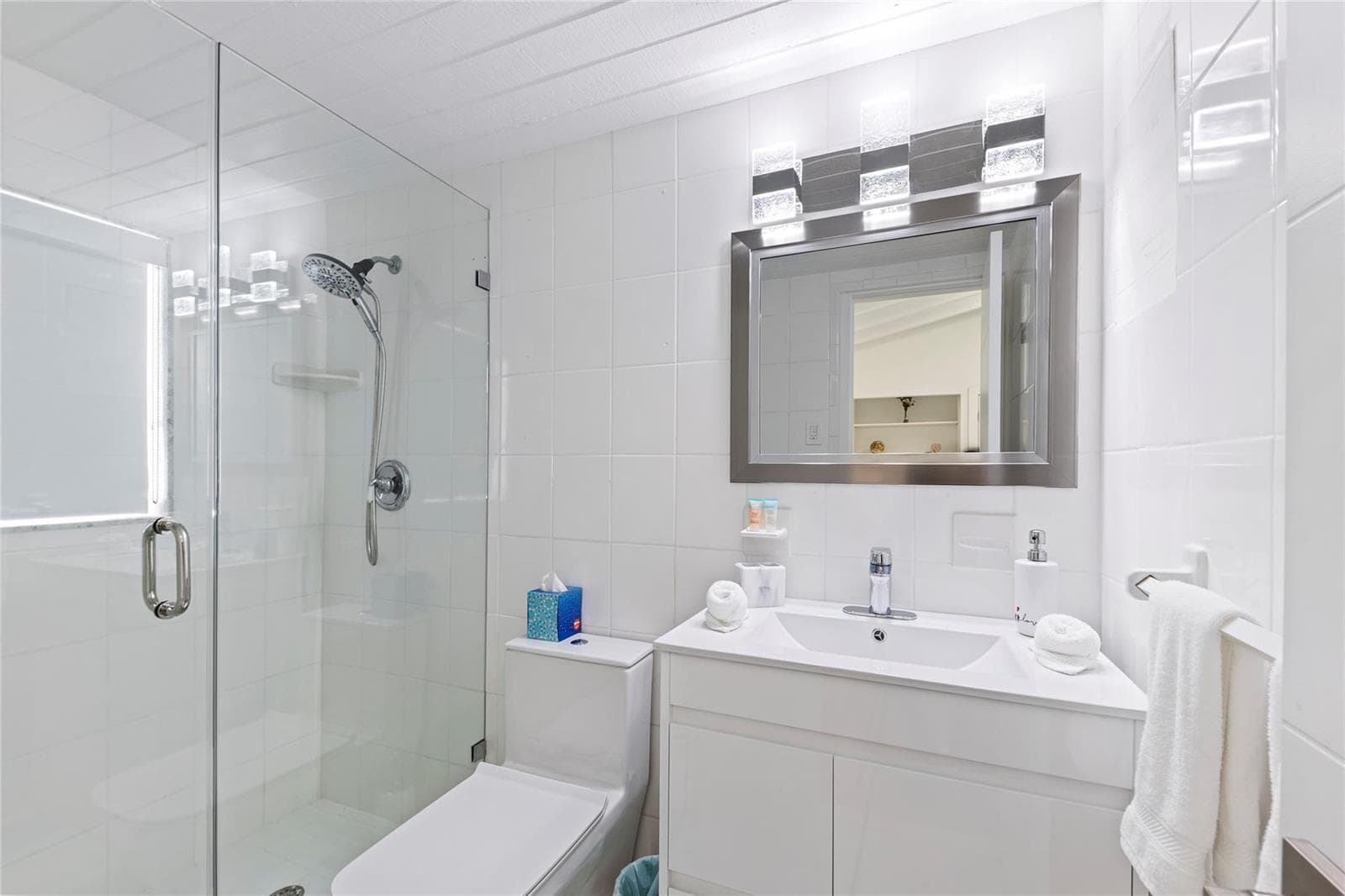 1663 N Fort Lauderdale Beach Boulevard photo 21