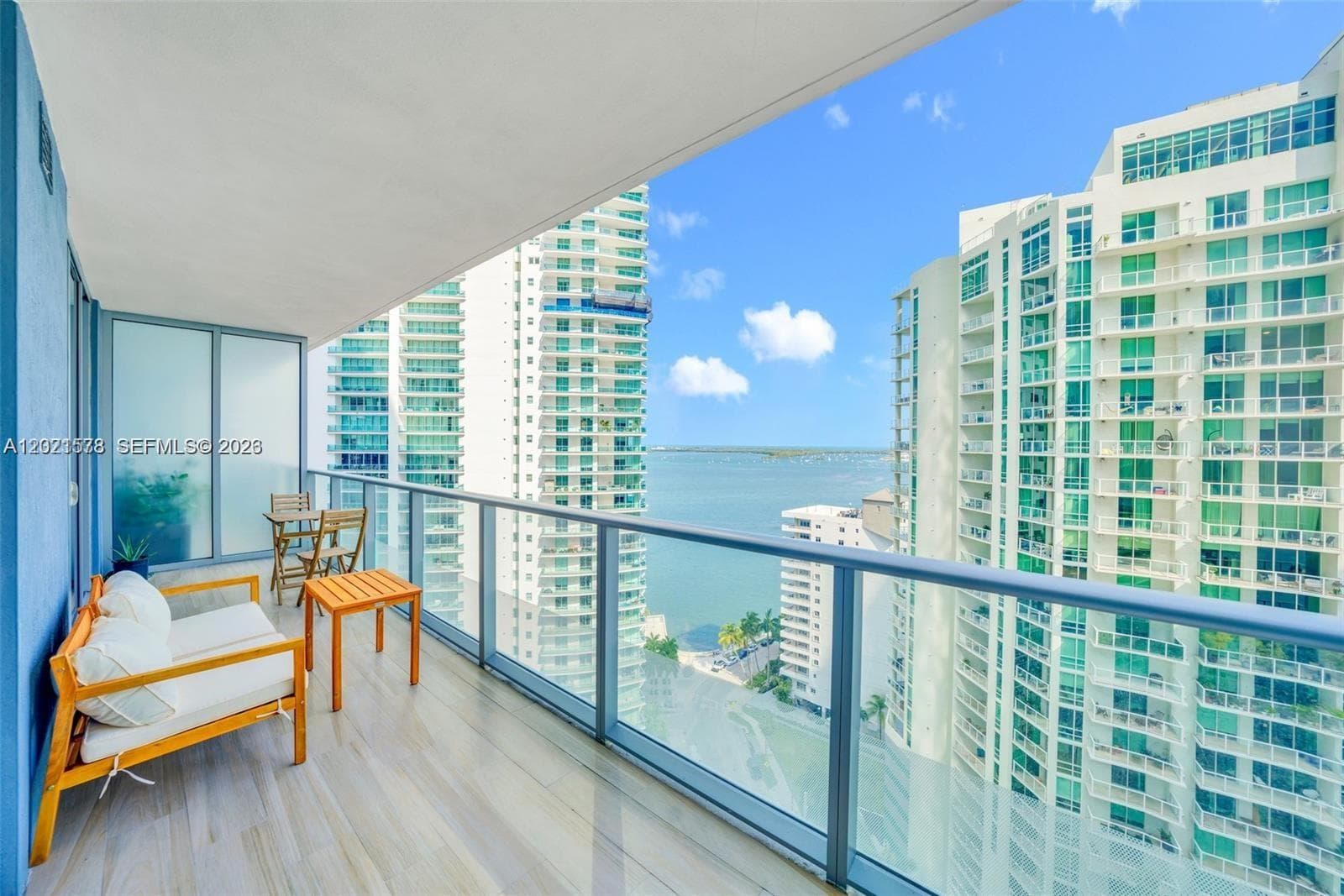 1300 Brickell Bay Dr 2104 photo 1