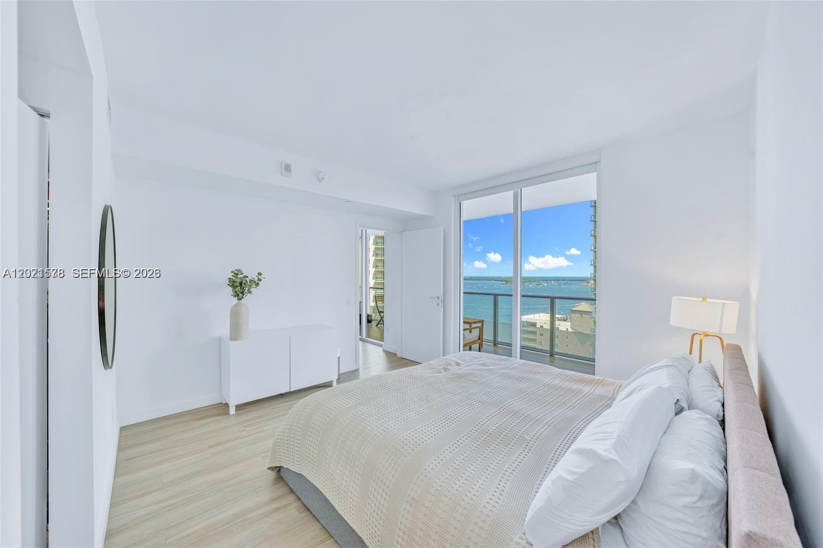 1300 Brickell Bay Dr 2104 photo 9